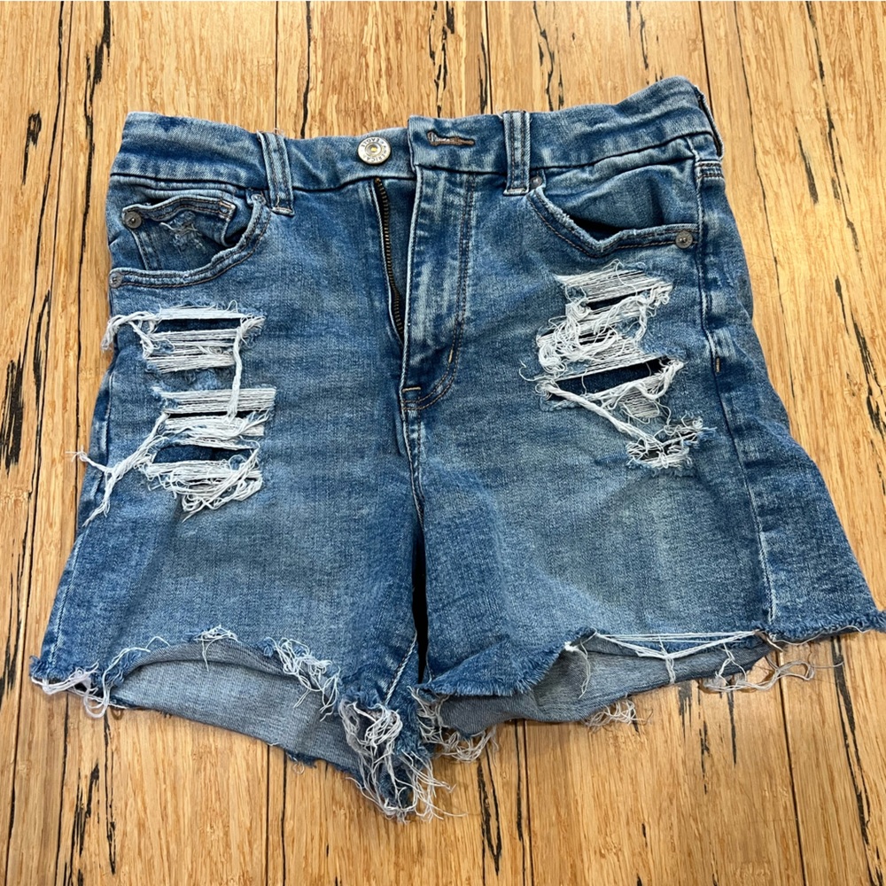 American Eagle next level stretch high rise size 2 shorts